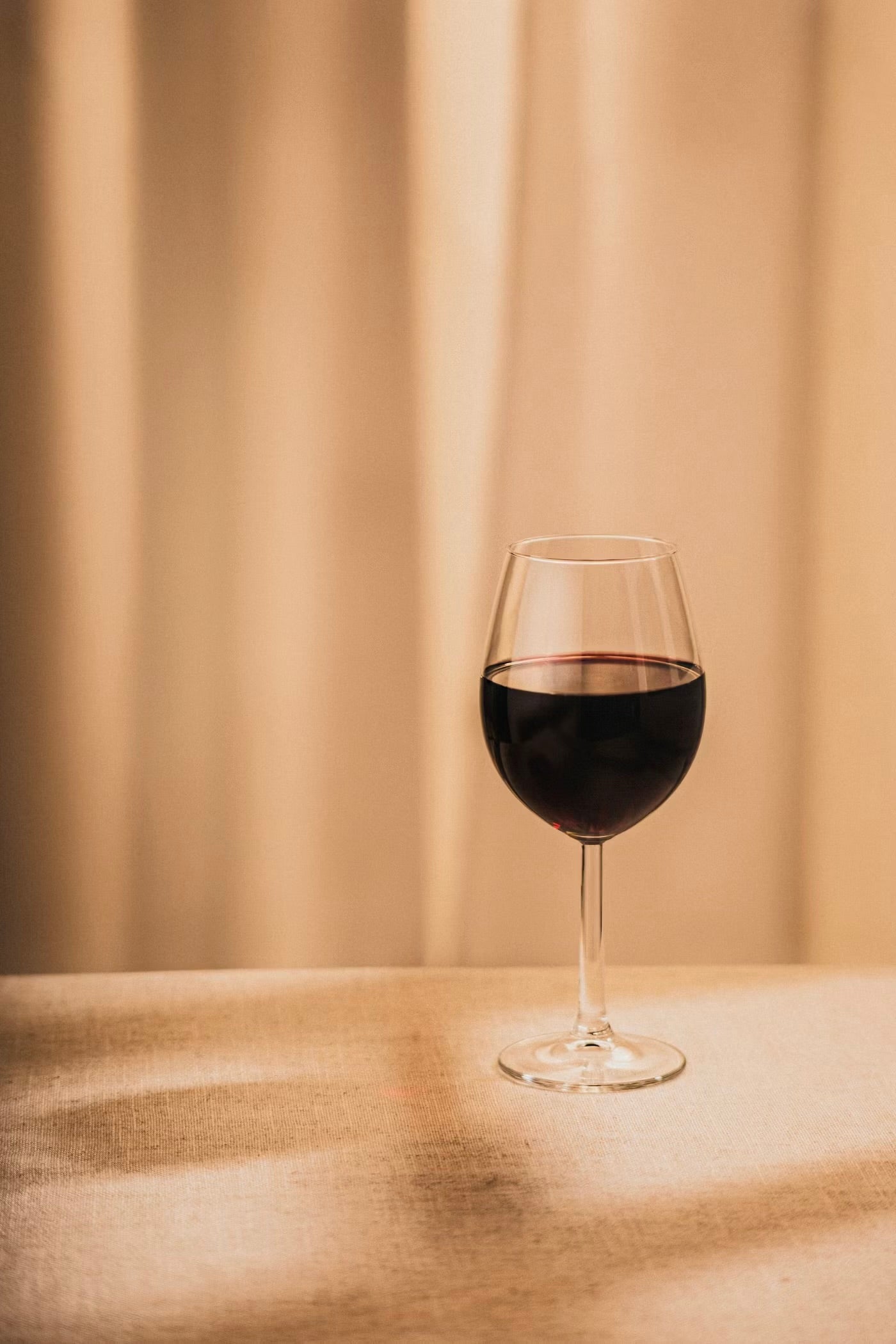 Italian Night - Töpfern, Premium Vino & Italienische Köstlichkeiten im Studio Calma in Düsseldorf am 26. Juni 2026 mit Lara