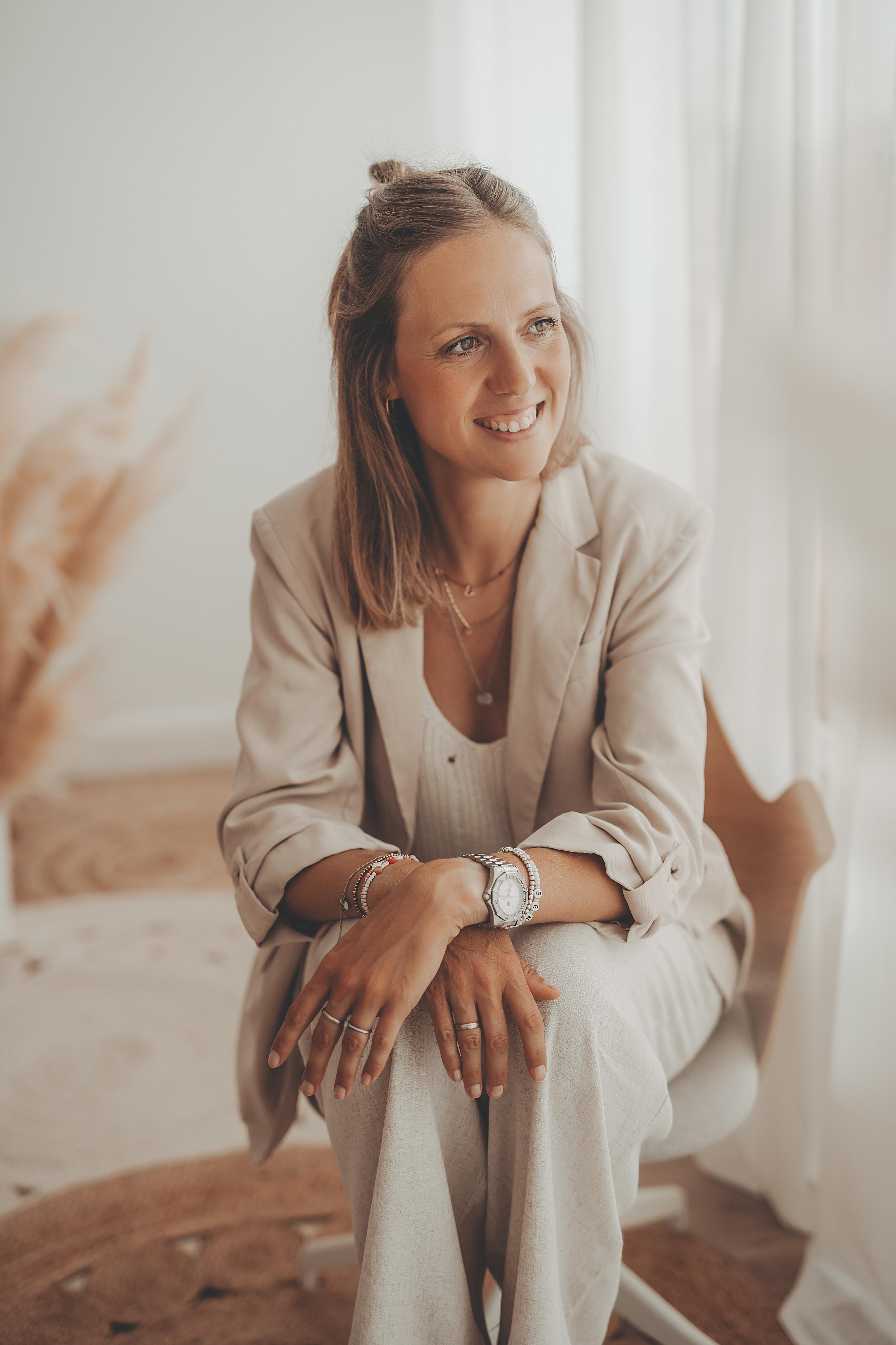 Clay & Glow I Töpfern und Skincare Session I 15. März 2026 im Studio Calma in Düsseldorf mit Sabrina und Lara