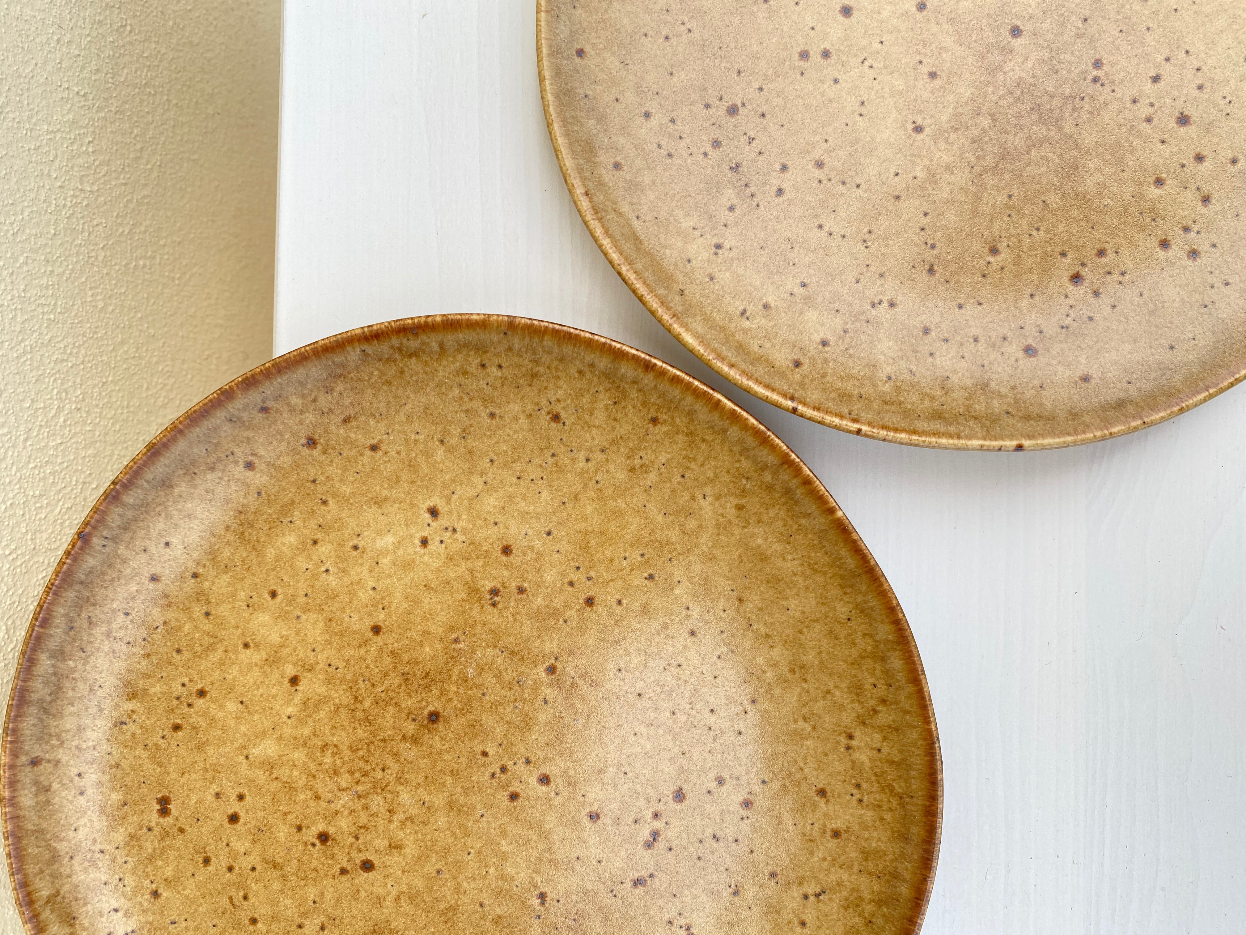 Plate side plate Soleil ochre