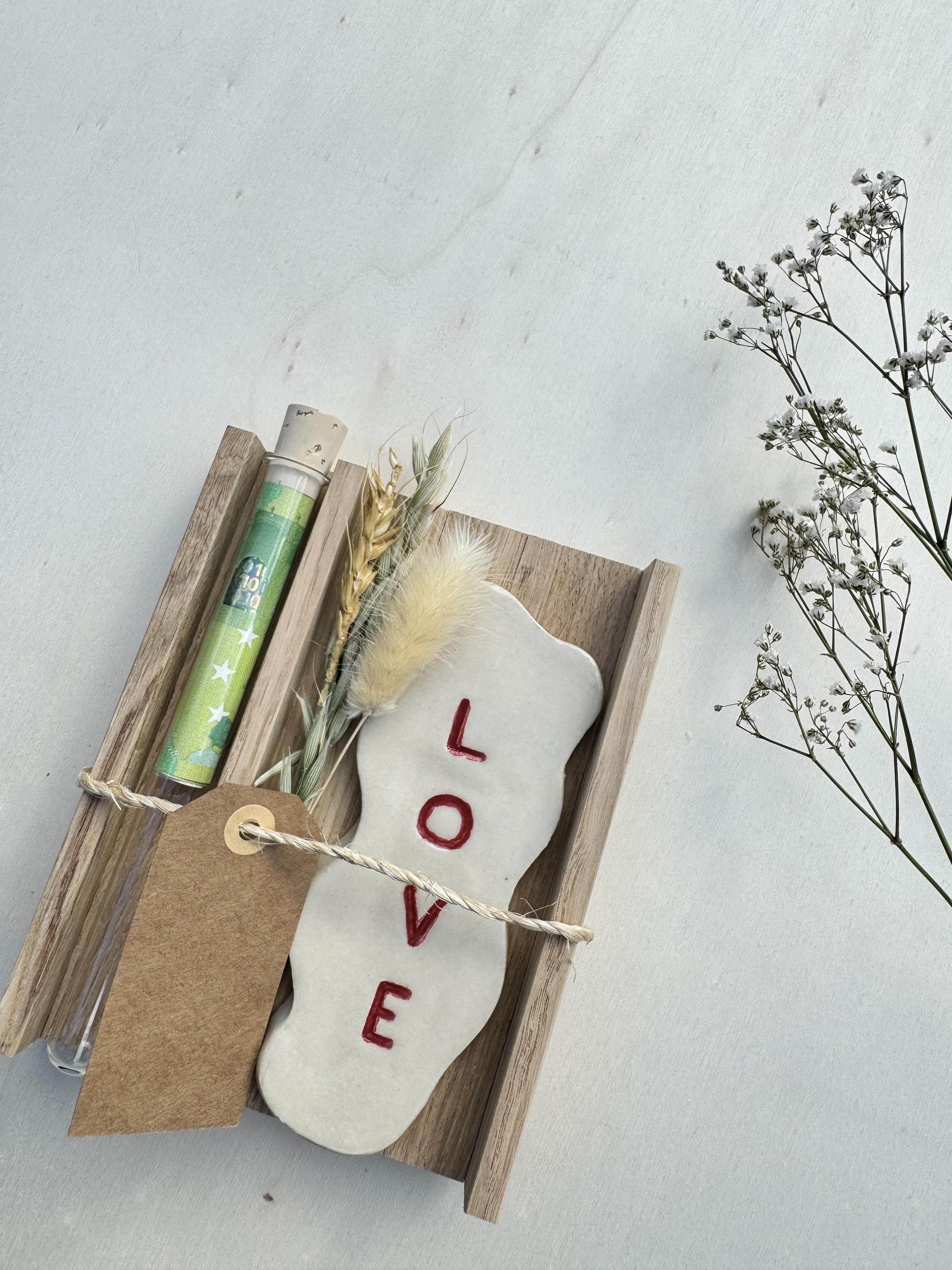 Geschenk "Love in the air" Keramik