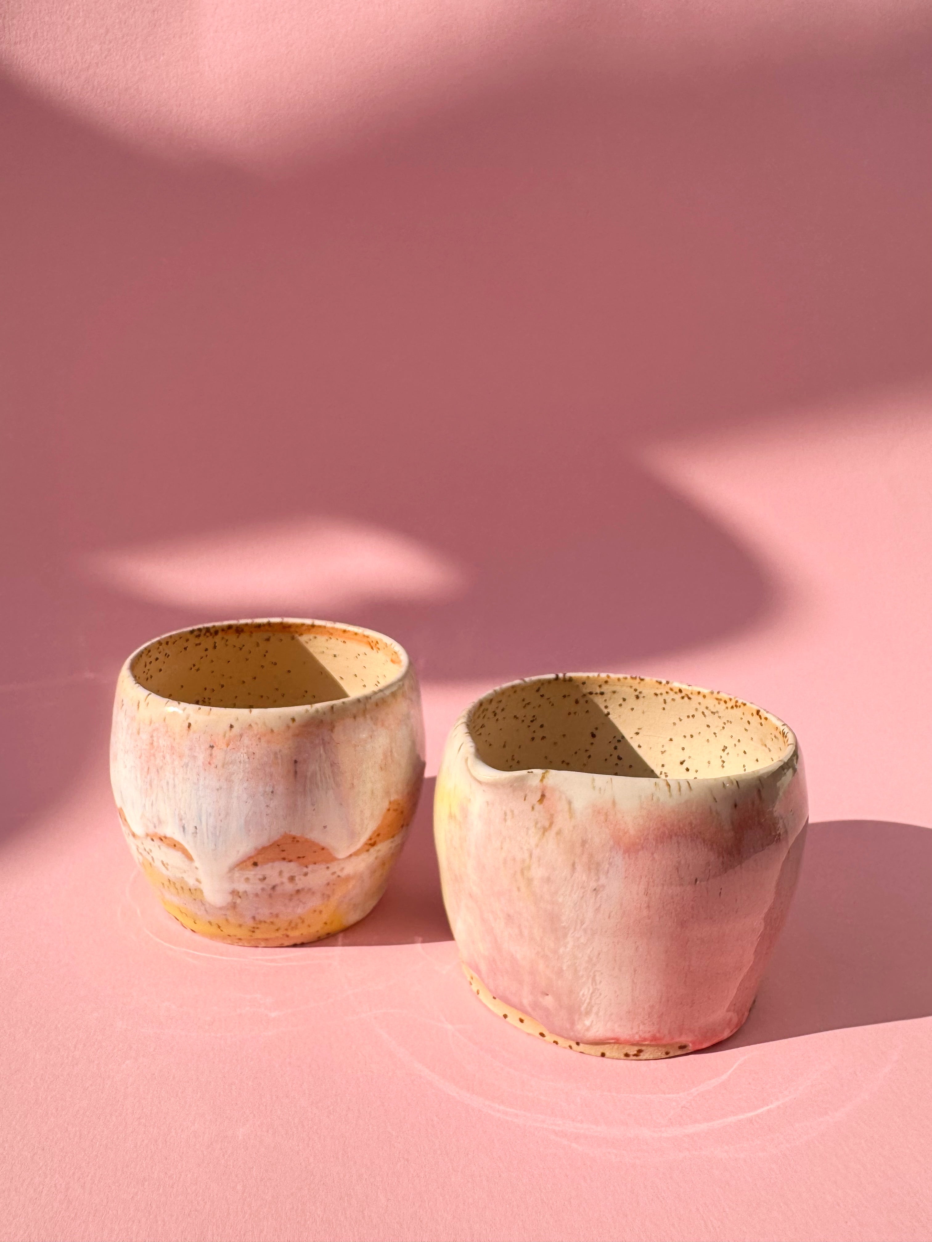 Tasse PALAMOS gelb rosa weiß